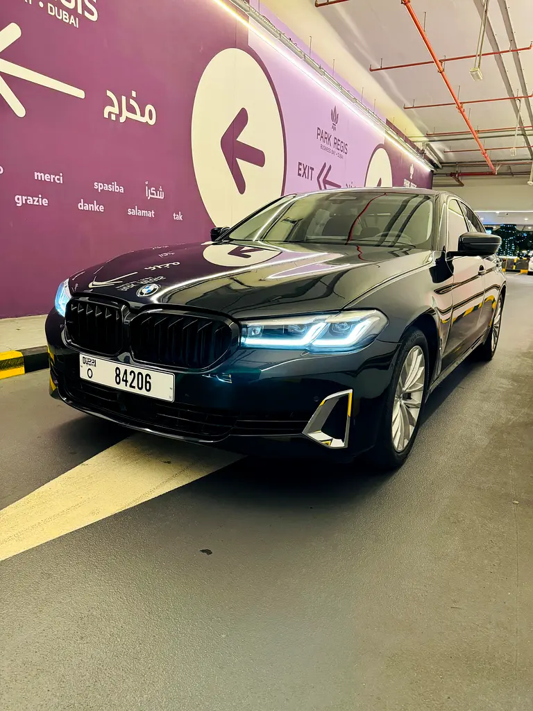 BMW 5 SERIES 2023