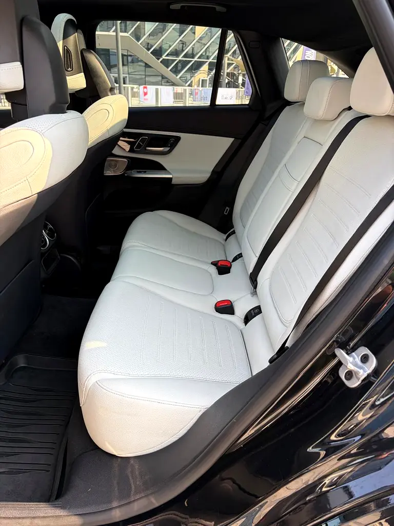 MERCEDES GLC CLASS 2023
