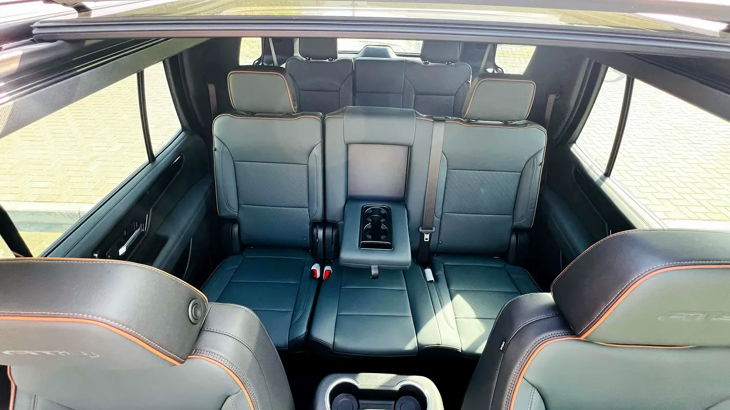 GMC YUKON 2025
