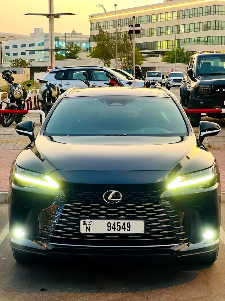 لكزس RX 2024