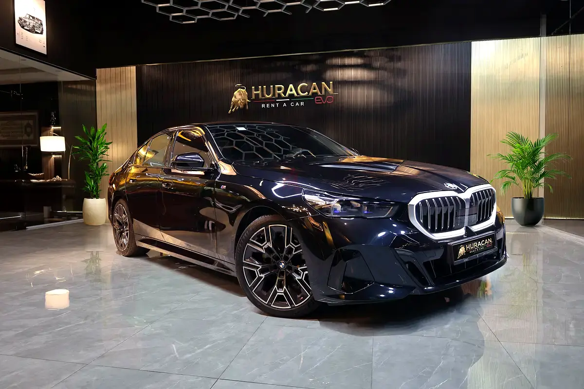 BMW 5 SERIES 2024