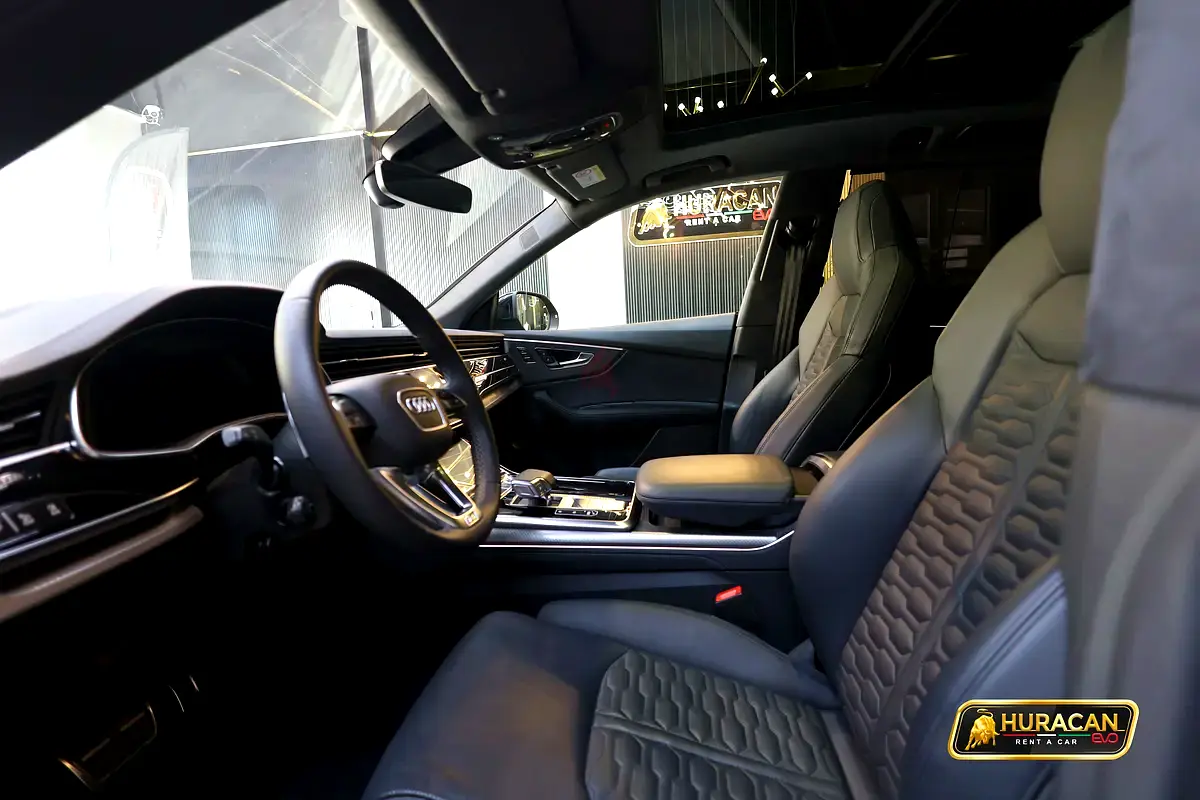 AUDI Q8 2026