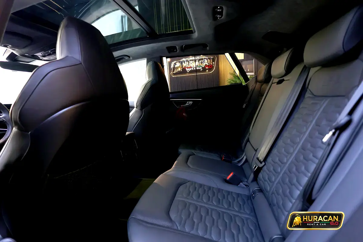 AUDI Q8 2026