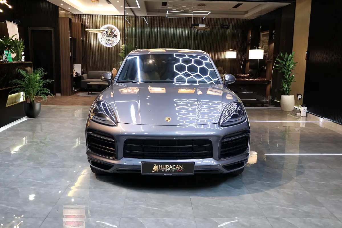 PORSCHE CAYENNE 2023