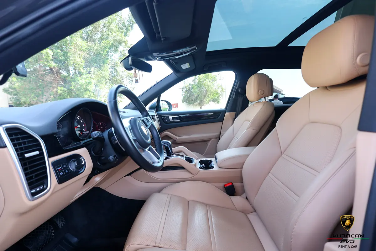 PORSCHE CAYENNE 2023