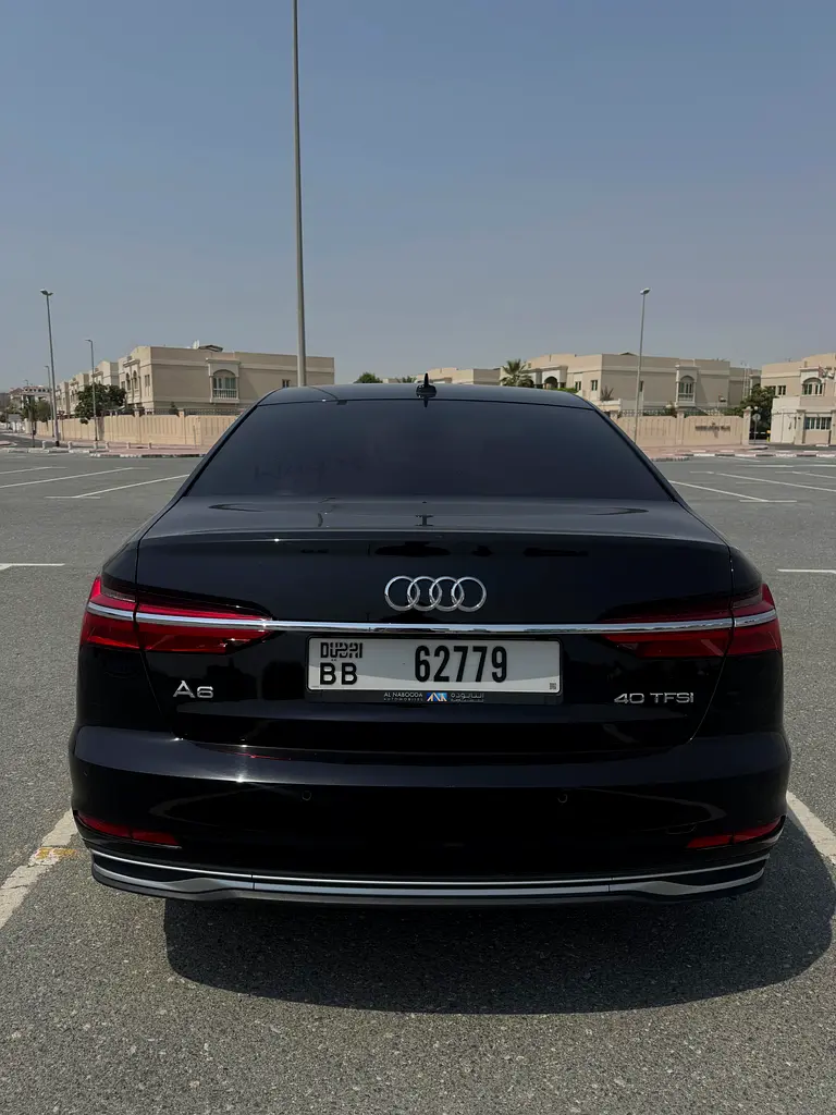 AUDI A6 2024