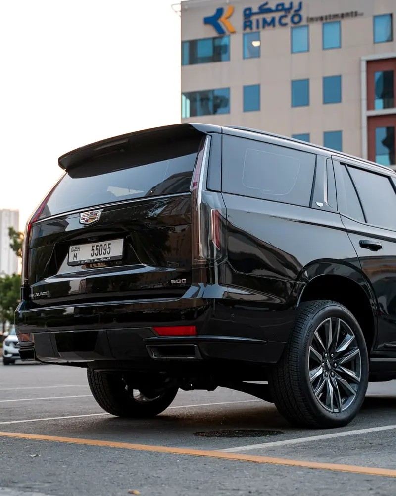 CADILLAC ESCALADE 2023