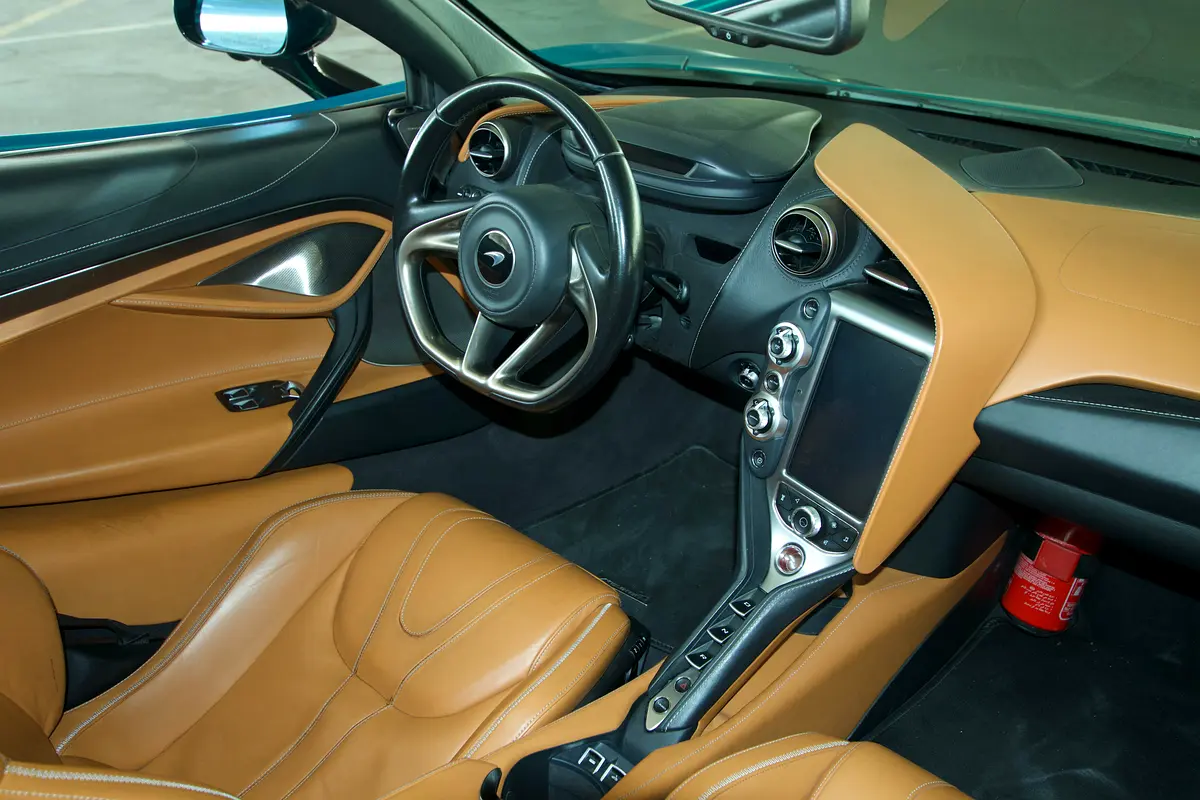 مكلارين 720S COUPE 2021