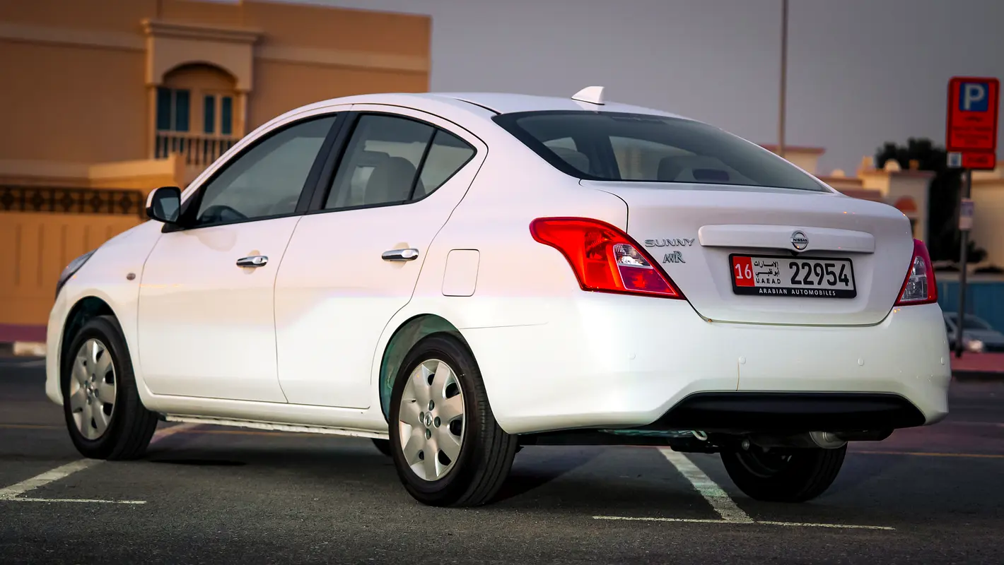 NISSAN SUNNY 2024