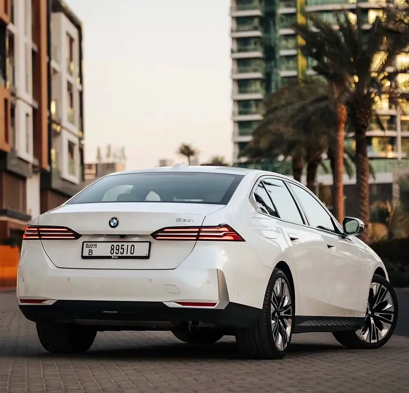 بي أم دبليو 5 SERIES 2024