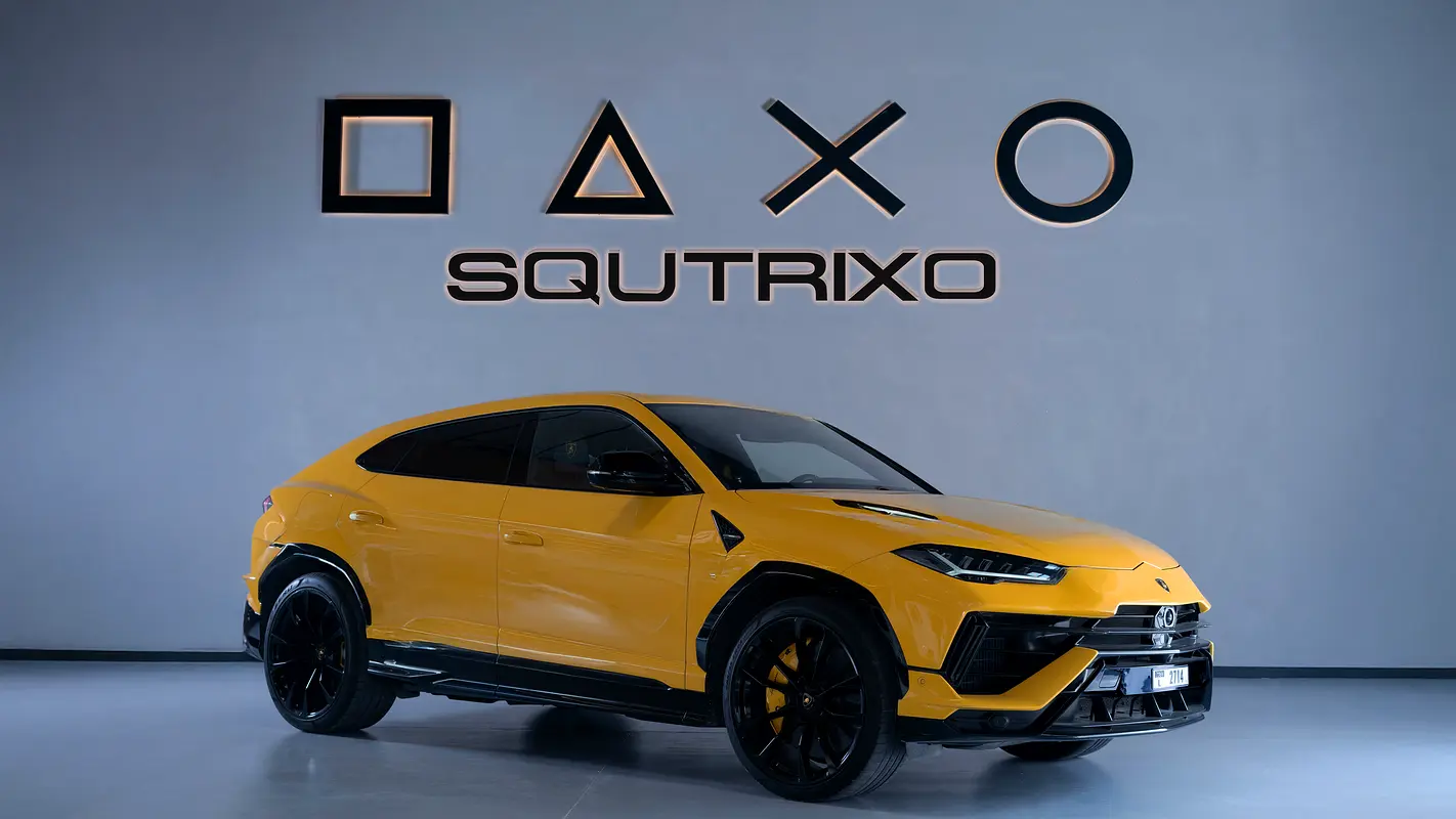 LAMBORGHINI URUS 2023