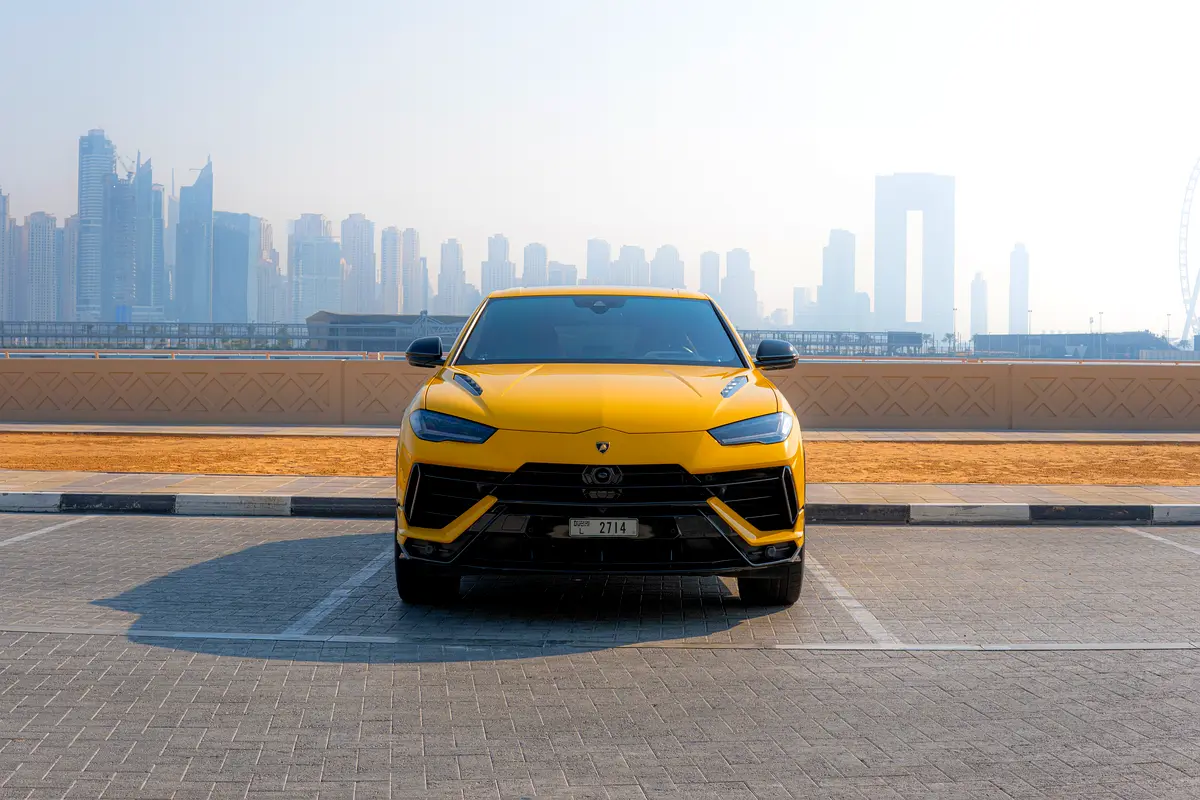 LAMBORGHINI URUS 2023