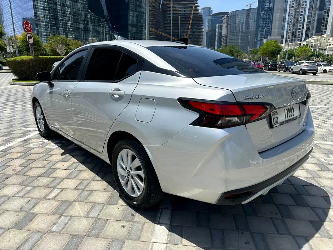 NISSAN SUNNY 2024