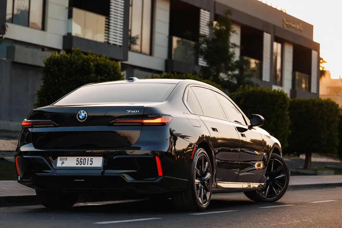 بي أم دبليو 7 SERIES 2023