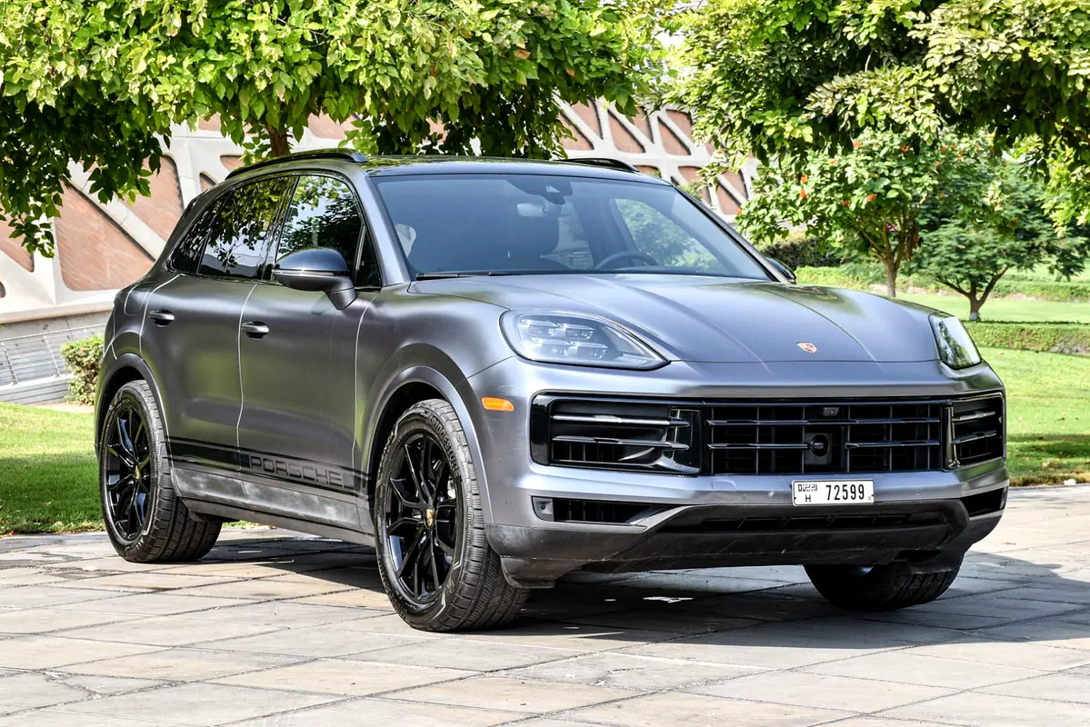 PORSCHE CAYENNE 2024