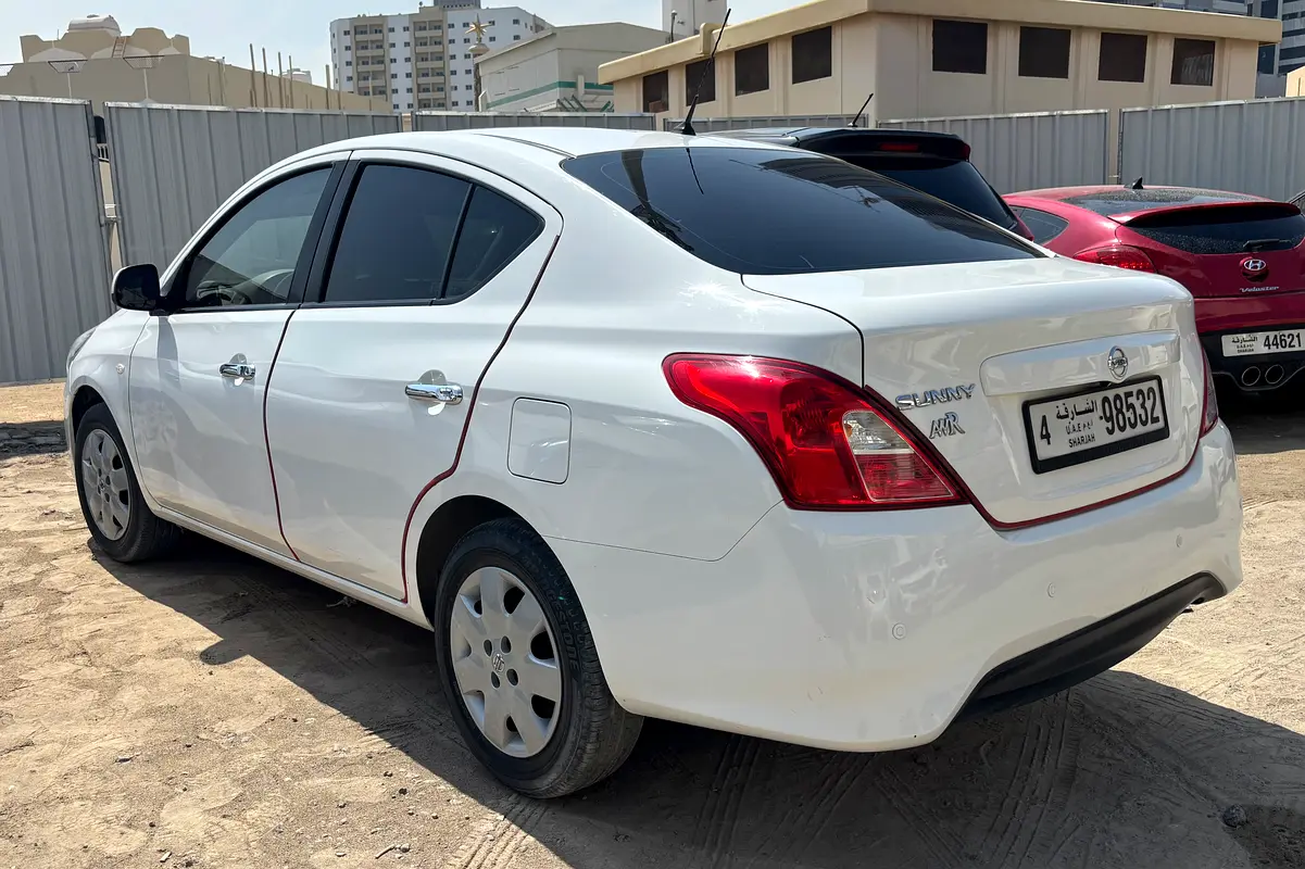 NISSAN SUNNY 2023