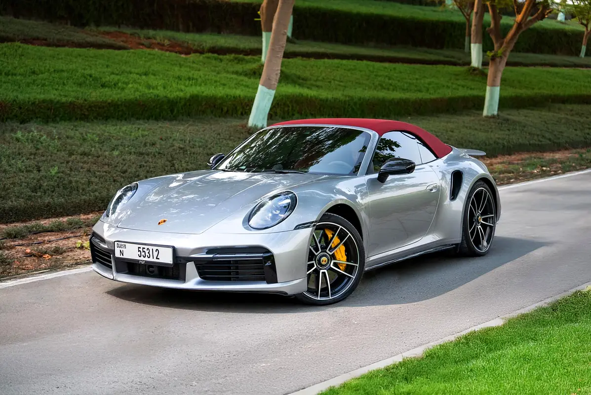 بورش 911 2024