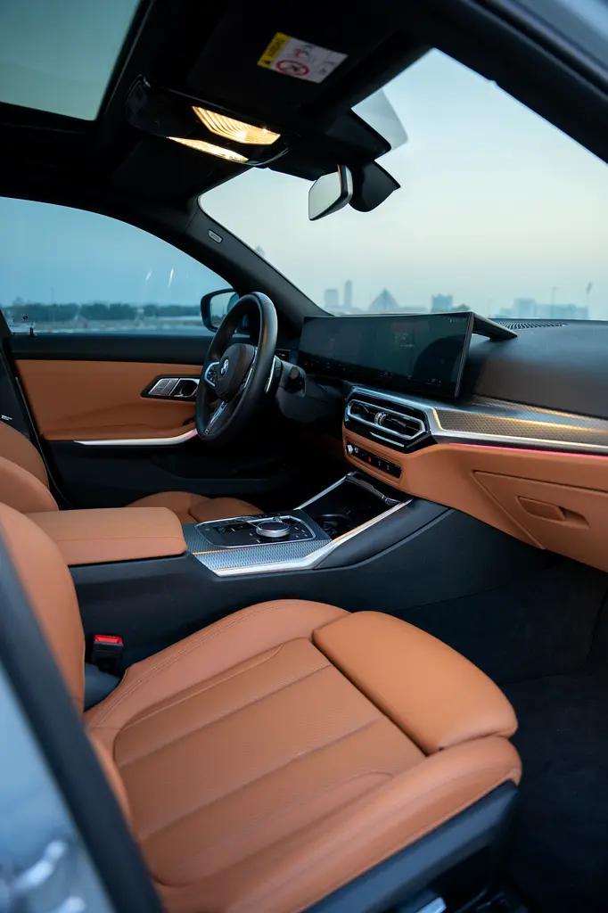 بي أم دبليو 3 SERIES 2024