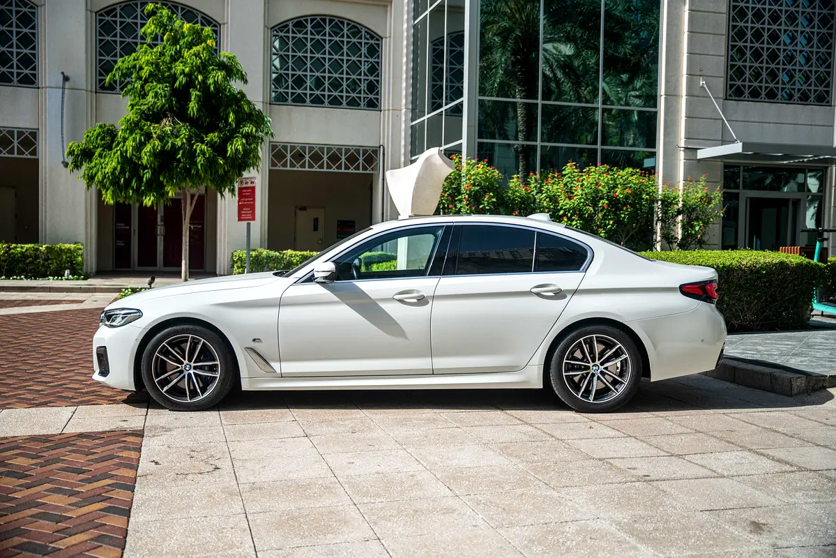 بي أم دبليو 5 SERIES 2022