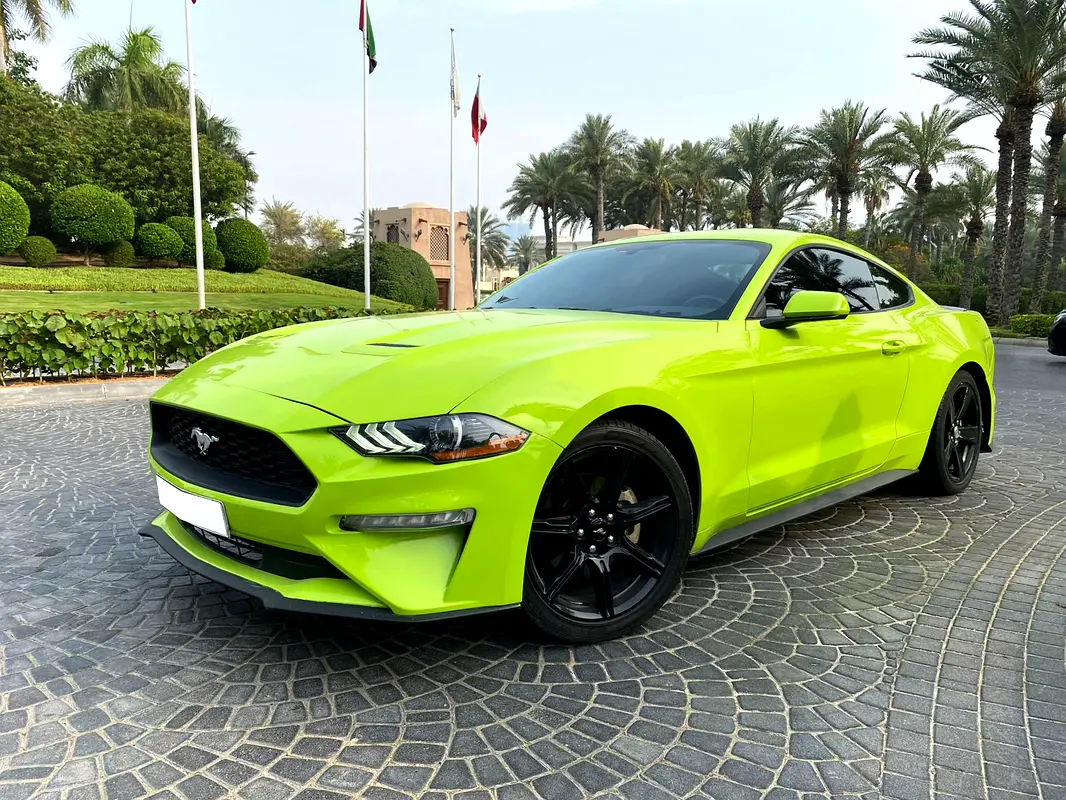 FORD MUSTANG 2020