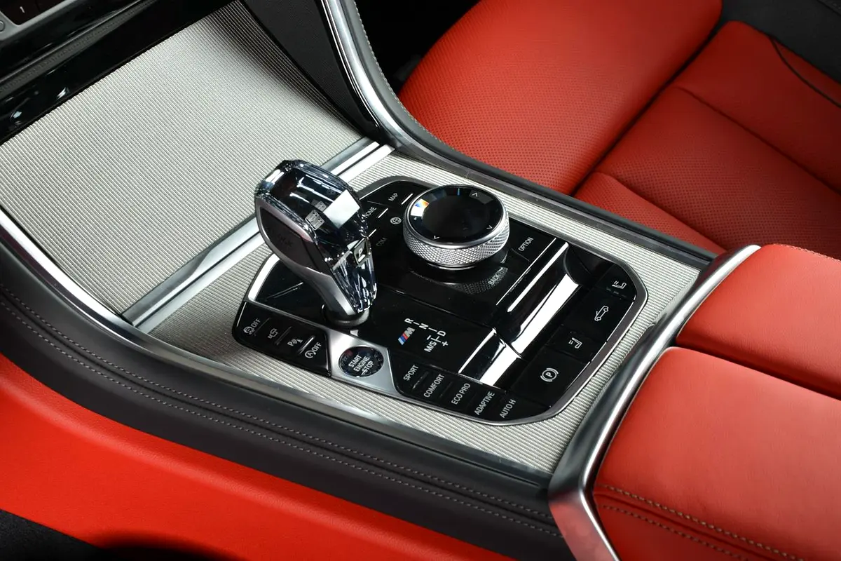 بي أم دبليو 8 SERIES 2023