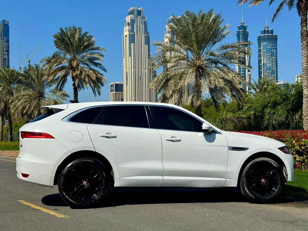 JAGUAR F-PACE 2020