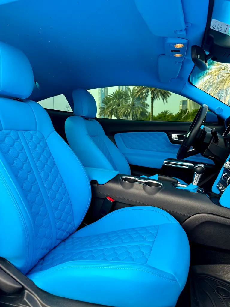 FORD MUSTANG 2023