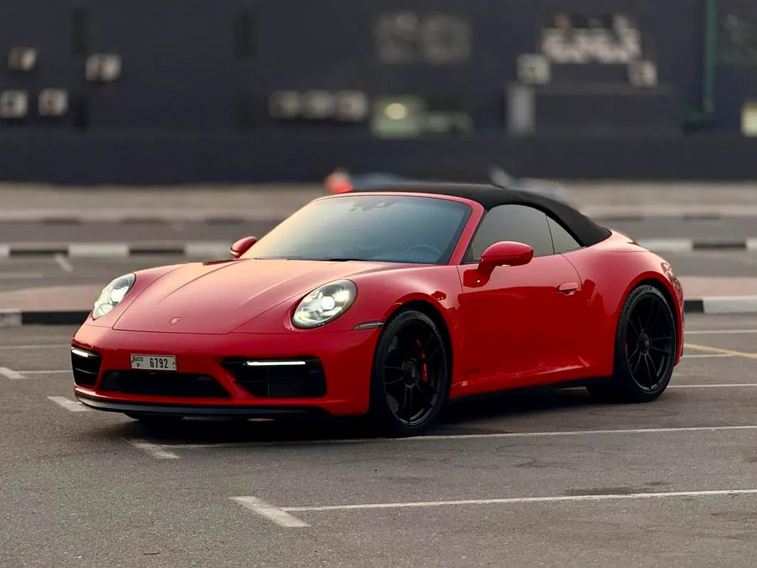 PORSCHE 911 2023