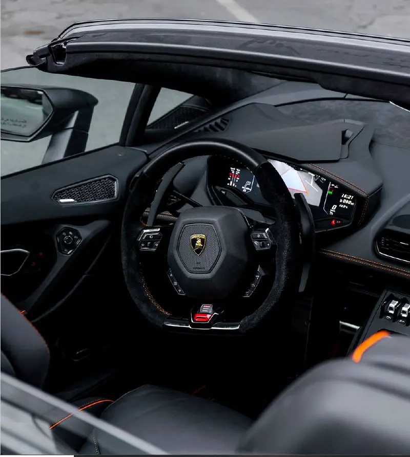 LAMBORGHINI HURACAN 2024