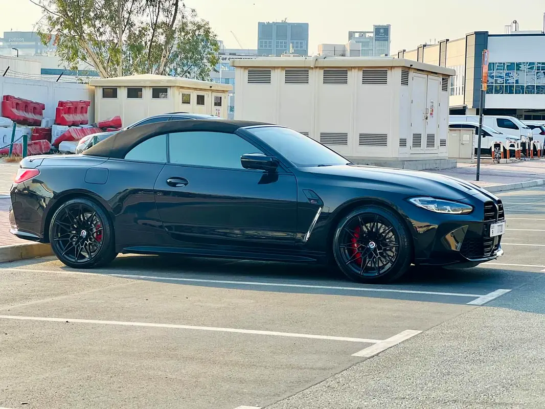 BMW M4 2023