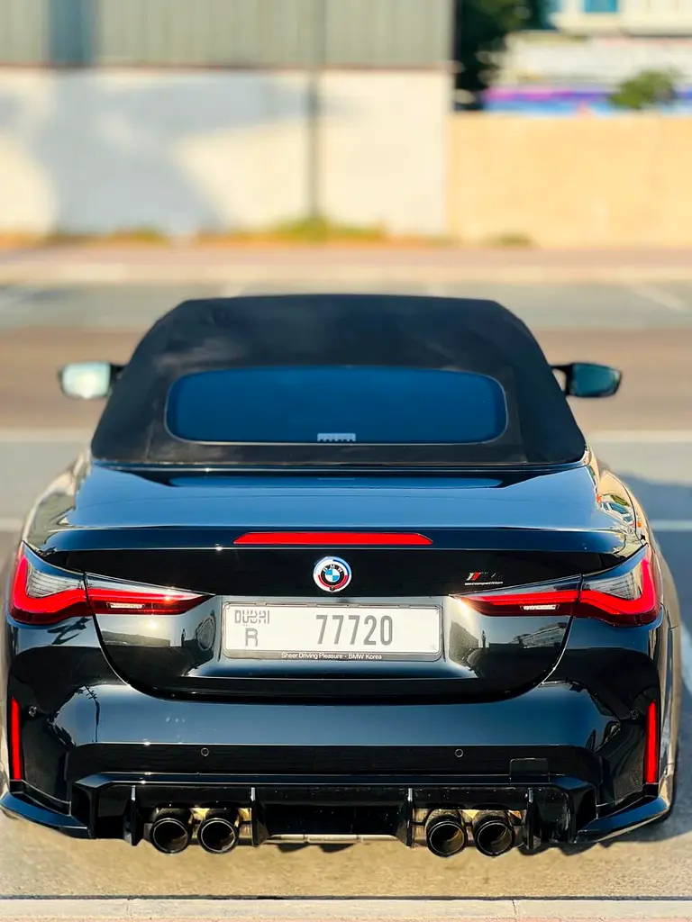 BMW M4 2023