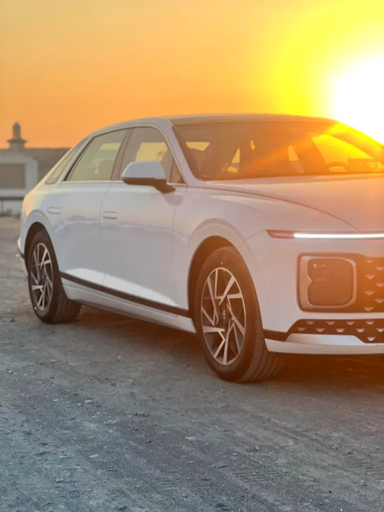 HYUNDAI AZERA 2024