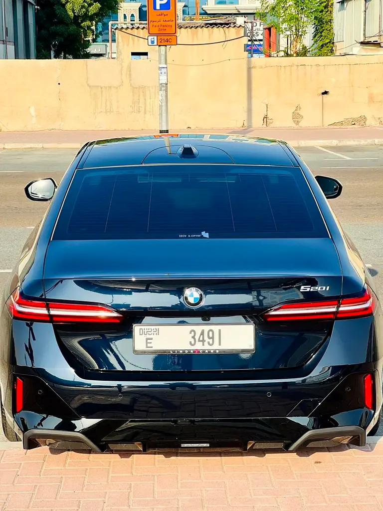 BMW 5 SERIES 2024