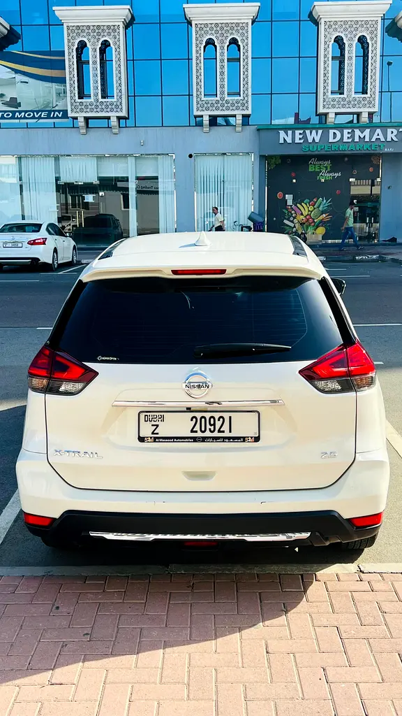 NISSAN X-TRAIL 2023