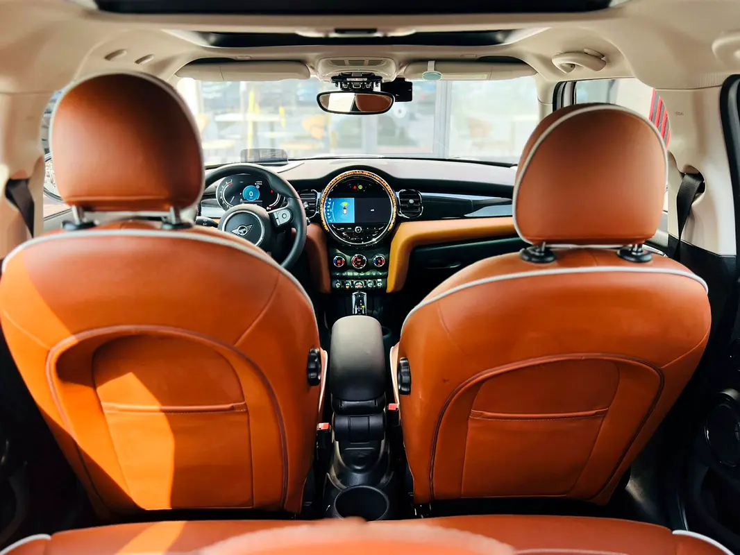 MINI COOPER 2024