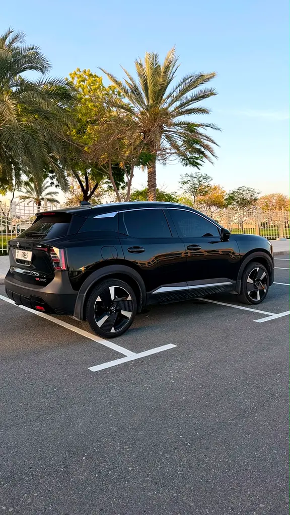 نيسان كيكس 2025