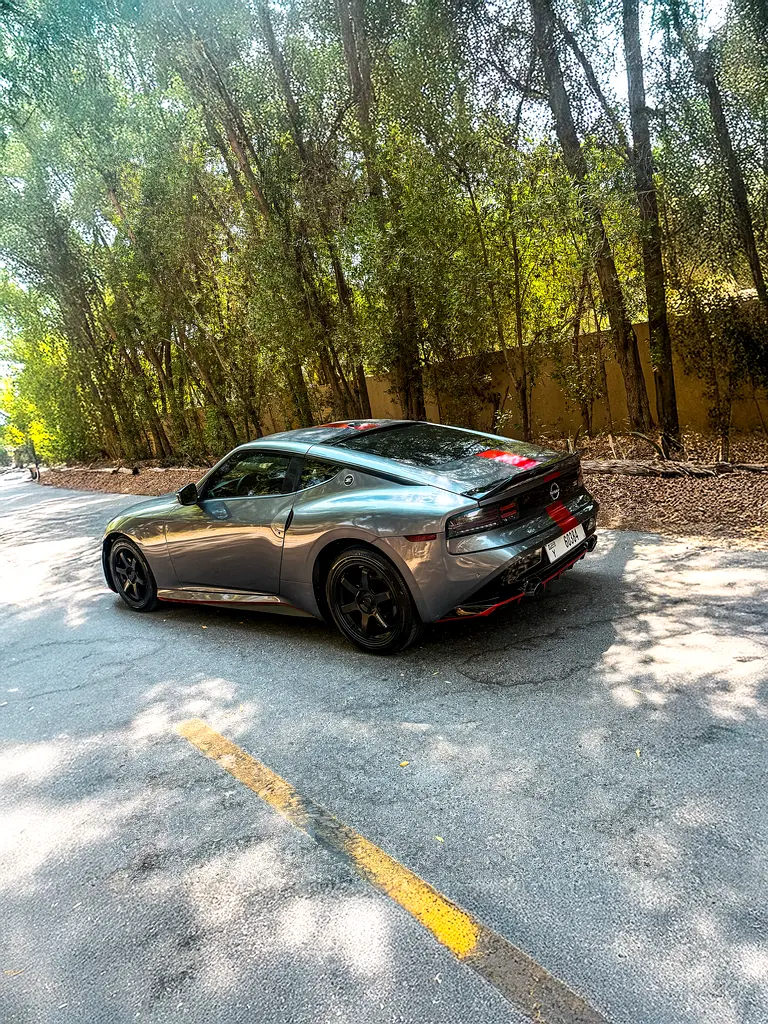 نيسان زد 2024