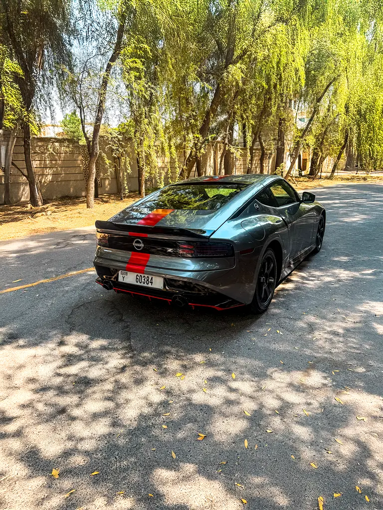 نيسان زد 2024