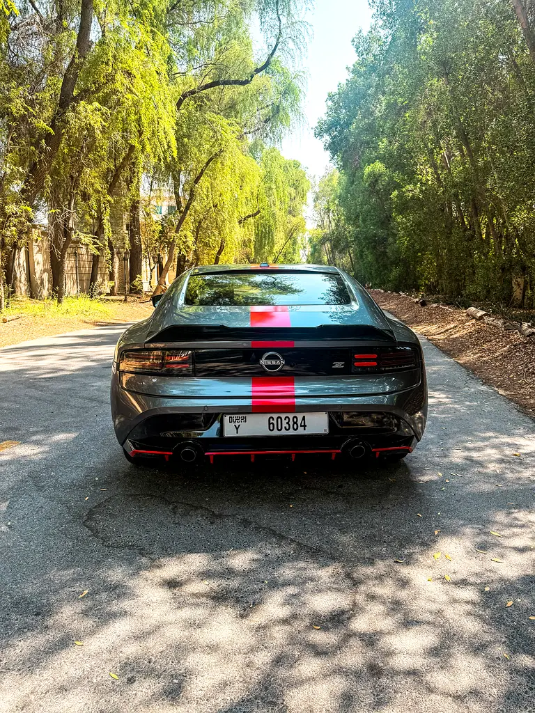 نيسان زد 2024