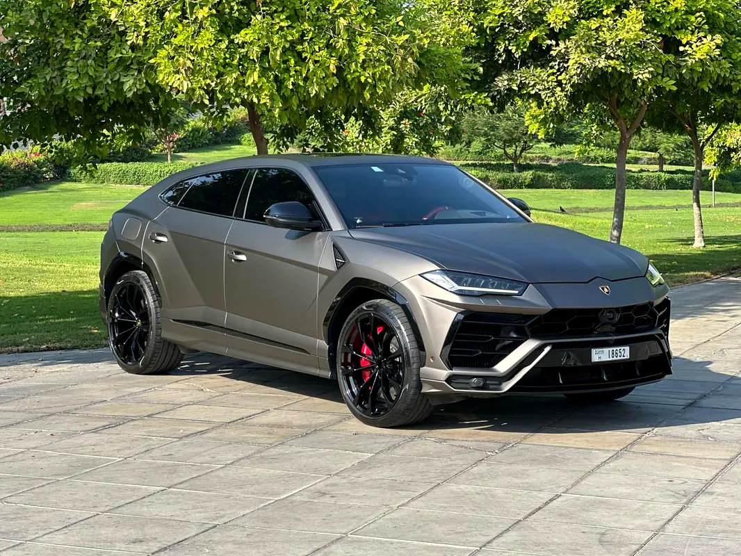 LAMBORGHINI URUS 2022