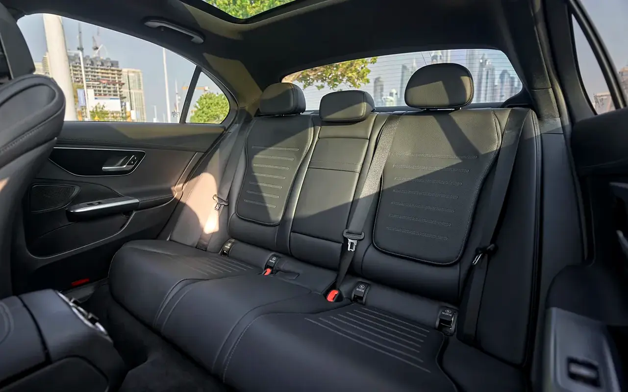 MERCEDES C Class 2024
