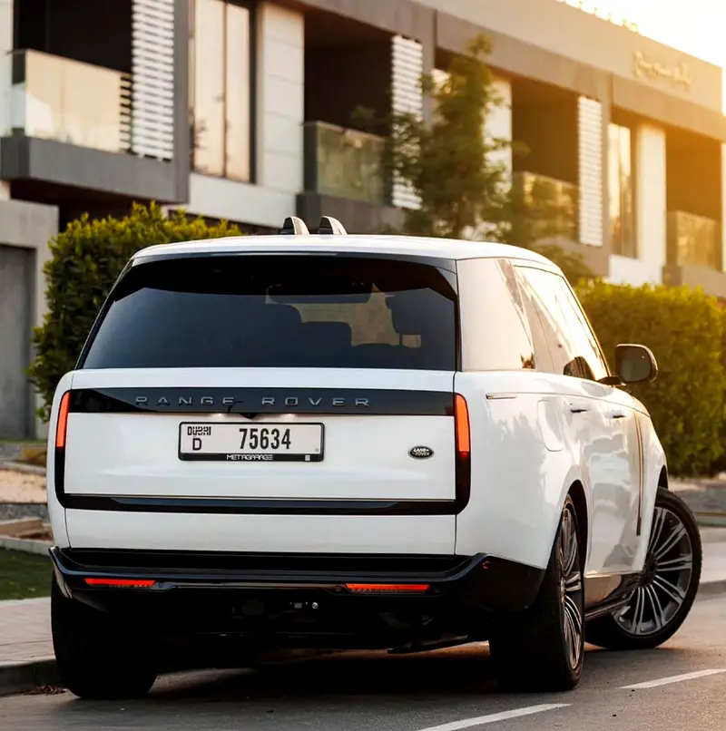 لاند روفر فوج 2023