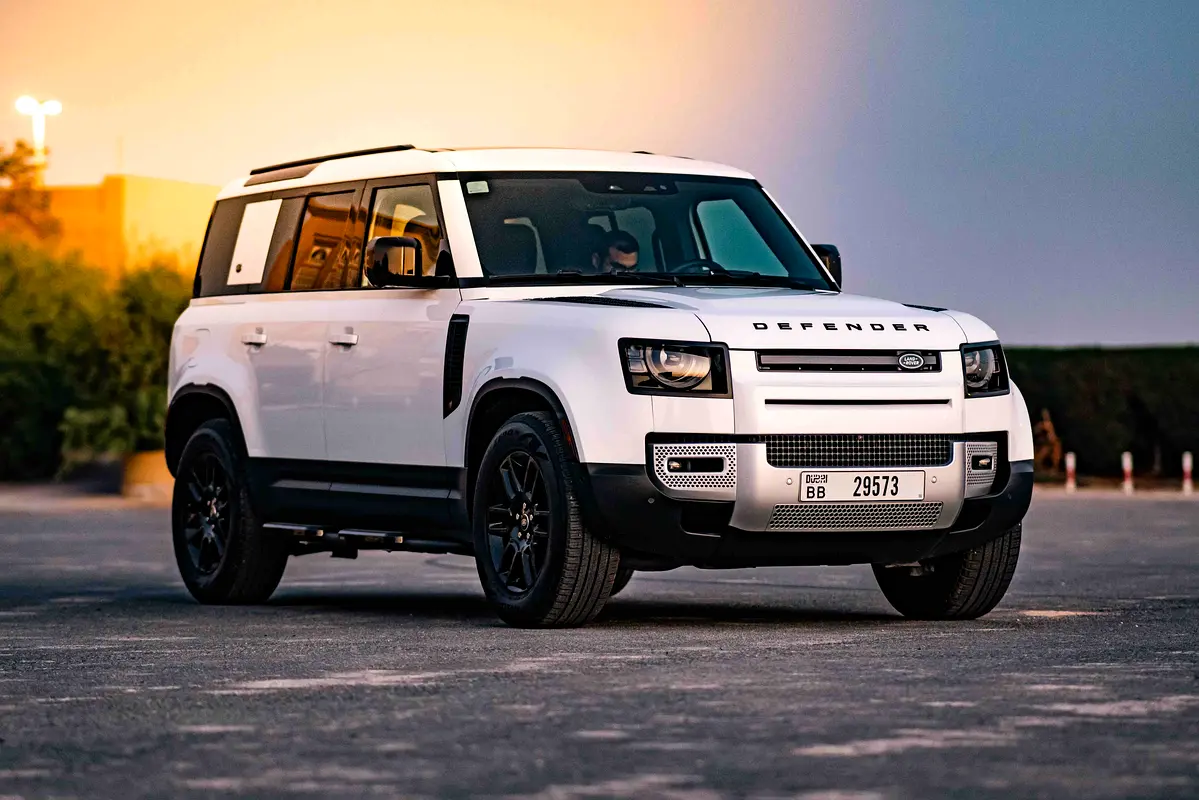 LAND ROVER DEFENDER 2024