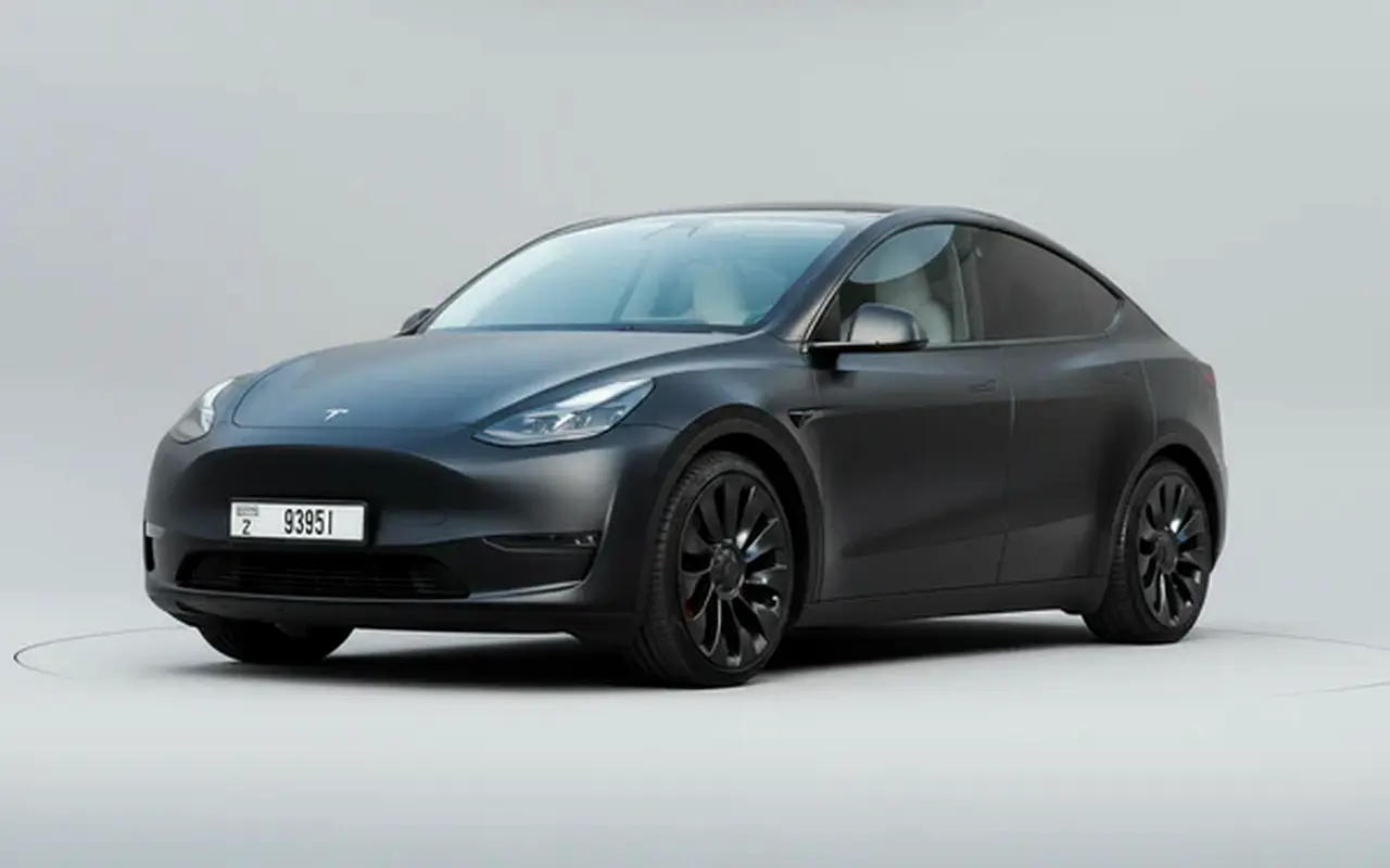 TESLA Model Y 2023