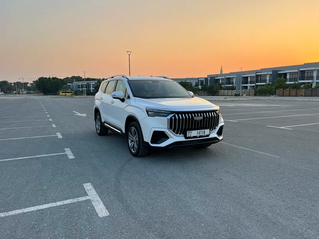 GEELY OKAVANGO 2025