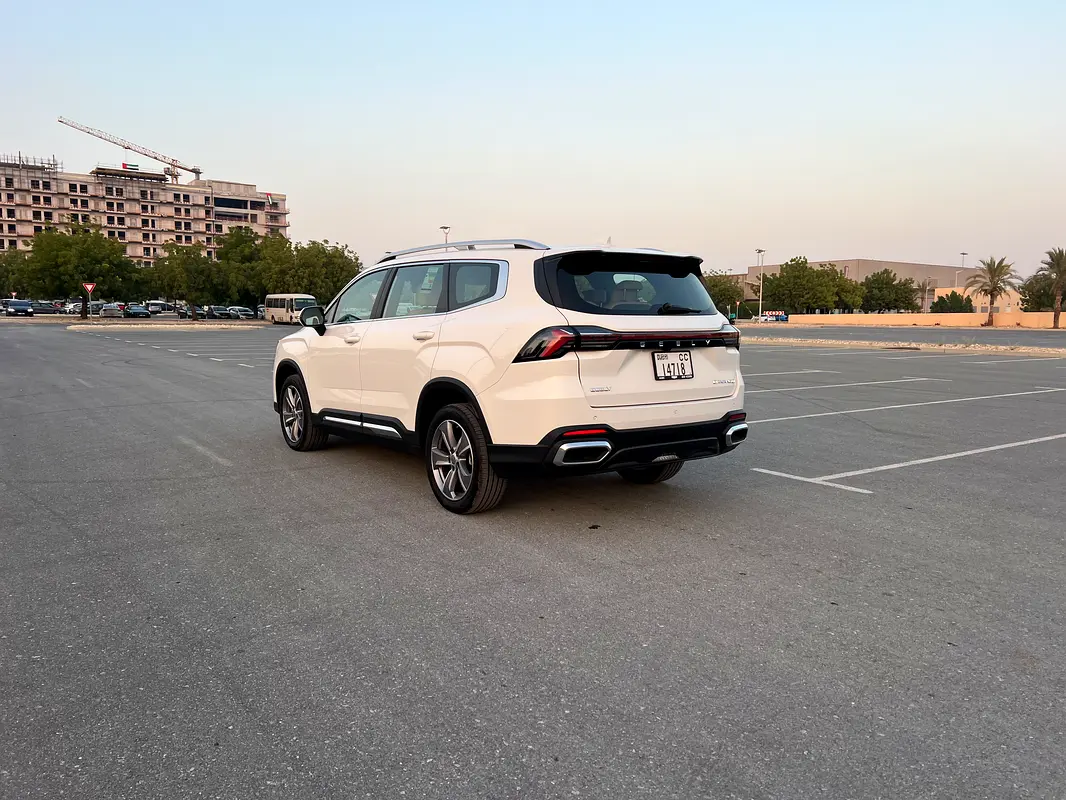 GEELY OKAVANGO 2025