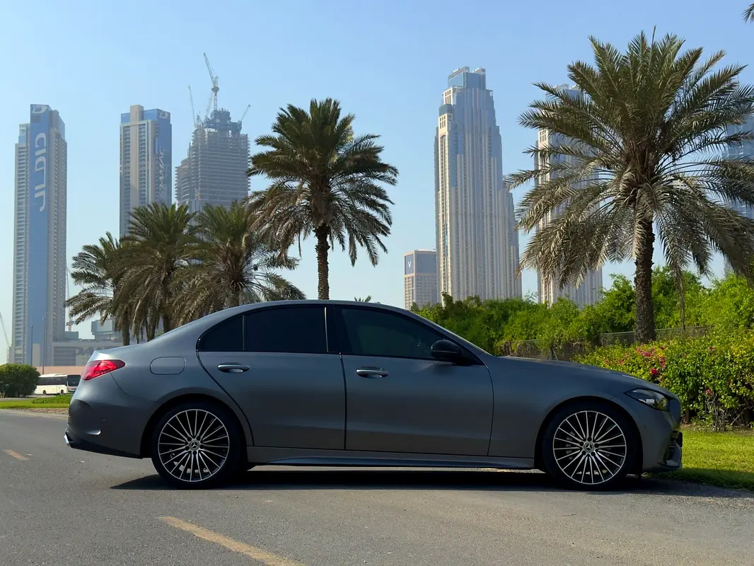 MERCEDES C Class 2024