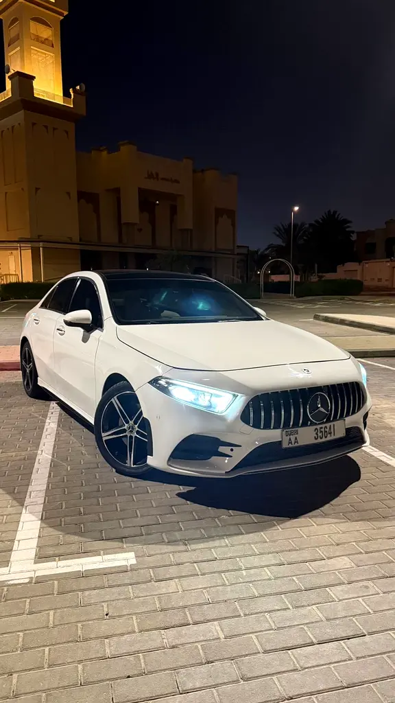 MERCEDES A CLASS 2021