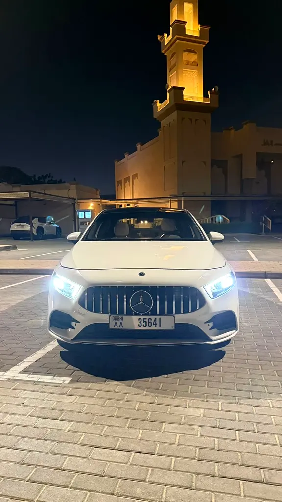 MERCEDES A CLASS 2021