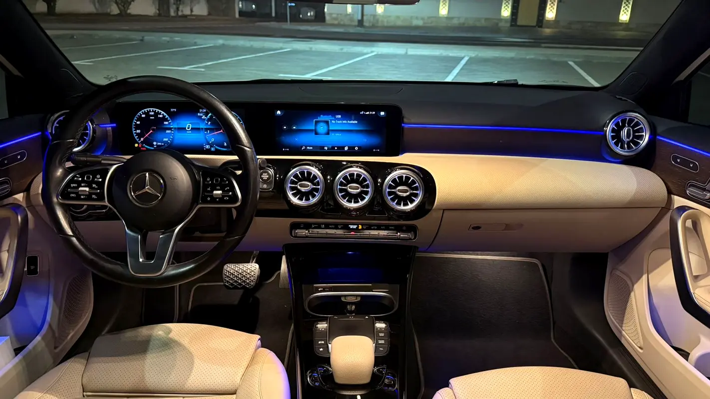 MERCEDES A CLASS 2021